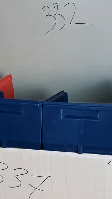 Складские лотки: оптом и в розницу