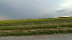 Катаемся с Дашей на скутере . Зашла в дом, где проводила детство.