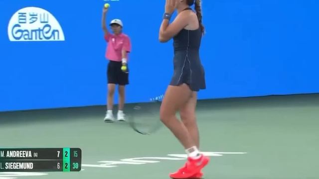 Мирра Андреева не сдержала эмоций после поражения в Ухане (18+) смотреть онлайн