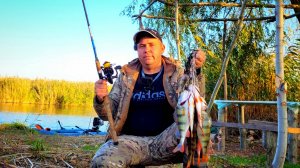 Ловля хищника в отвес сплавом по реке!!!