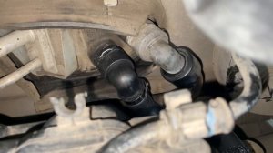 Замена патрубка печки (отопителя) на Opel Corsa D.