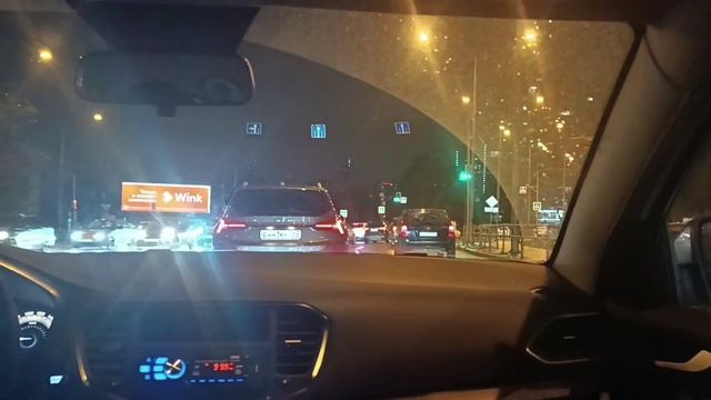 На такси 🚖🚕ночью. Жизнь такая. смотреть онлайн