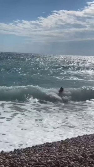 Крым октябрь теплая вода и ласковое солнце Любите кататься на волнах?