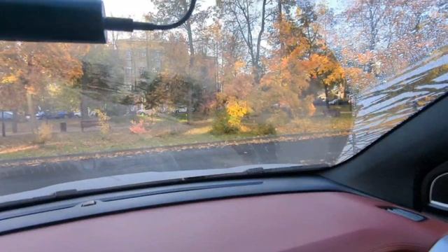 Демонстрация распыла форсунок омывателя лобового стекла Belgee X50 после замены обратных и подъема.