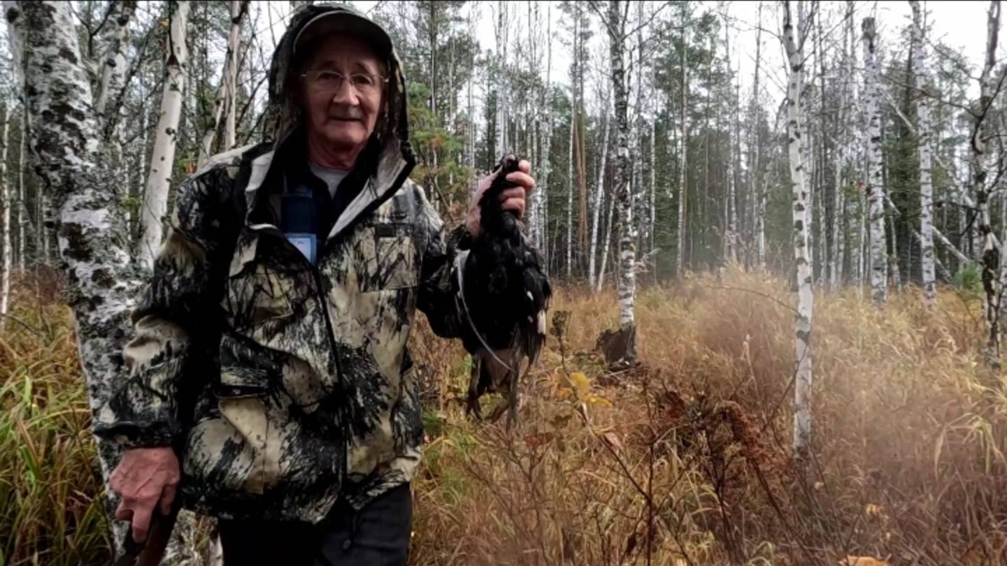 Добыл ТЕТЕРЕВА. Пообедал у костра. Поймал ЩУКУ. смотреть онлайн