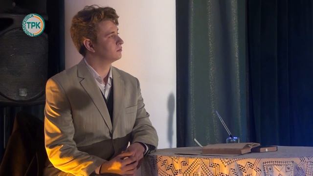 На «Театральном квартирнике» читали стихи Есенина смотреть онлайн