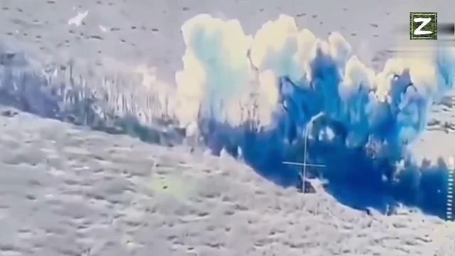 СВО Четыре ФАБа прилетели точно по опорнику ВСУ. смотреть онлайн