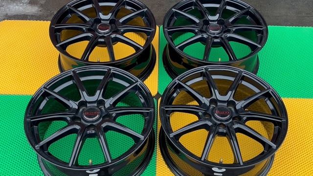 Диски DILETTO (COSMIC JAPAN) R17 5/114.3 из Japan(Япония)! смотреть онлайн