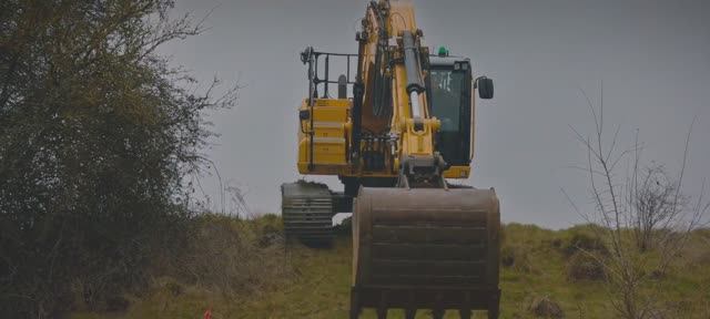 Телешоу "Ферма Кларксона", 1.04 (AlexFilm) смотреть онлайн