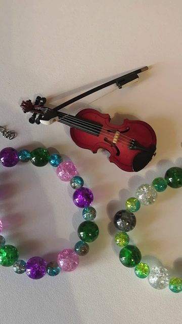 БРАСЛЕТЫ РУЧНОЙ РАБОТЫ.