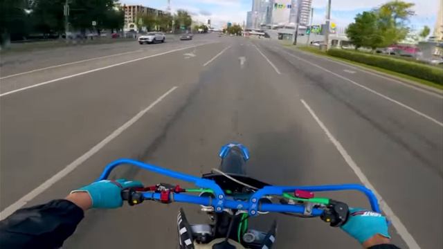 еду в университет на пит байке (взято с ютуба) (с канала питбайк эндурович) смотреть онлайн