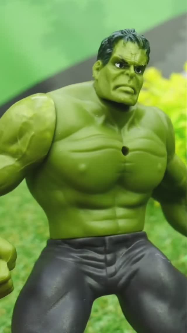 Догонялки Халка и Паучка 👊🕸️ #супергерои #марвел #длядетей смотреть онлайн