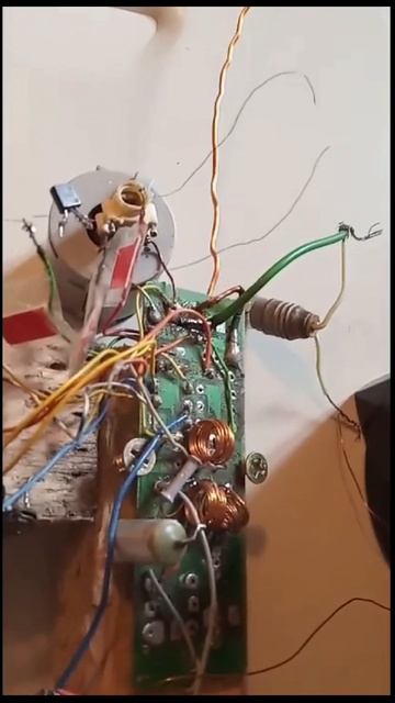 Радиоприёмник на одном биполярном транзисторе