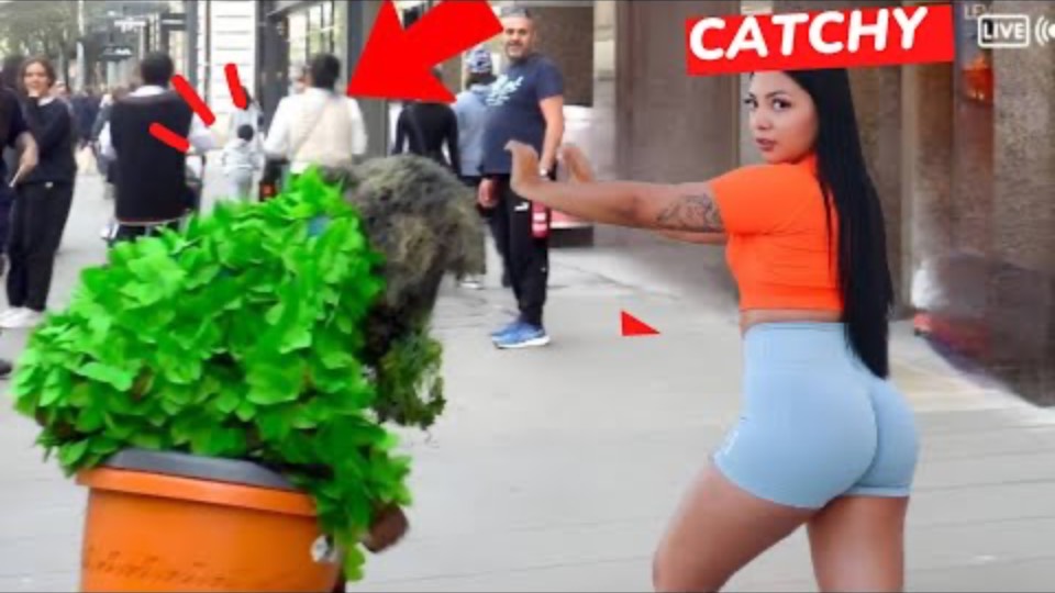 BUSHMAN PRANK. I DID'T EXPECT HER REACTION смотреть онлайн
