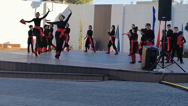 Зажигательные кавказские танцы смотреть онлайн