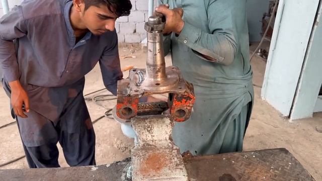 Как починить сломанный Фиксатор шпинделя смотреть онлайн