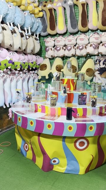 Кольцеброс в парке аттракционов. Попробуй свою меткость смотреть онлайн