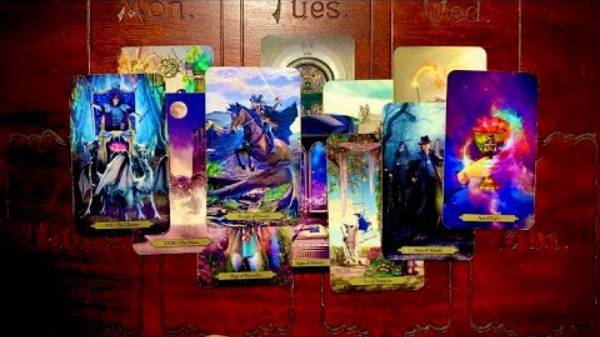 Что сейчас думает о тебе тот кто очень далеко тот кто близко тот кто совсем рядом🍀🔥таро смотреть онлайн