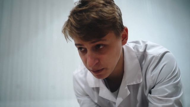 ПОЛНОЦЕННАЯ КВАРТИРА С МЕБЕЛЬЮ ИЗ КАРТОНА смотреть онлайн