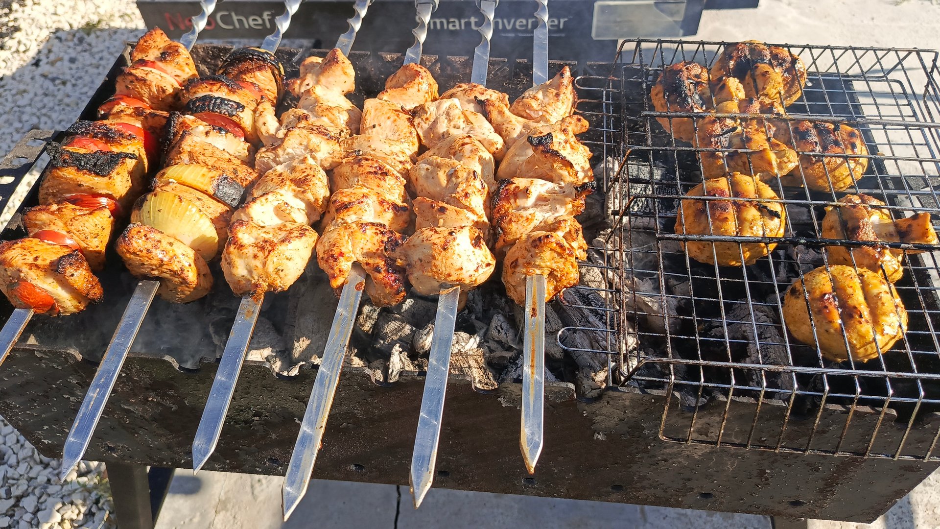 ВЛОГ : ЗАКРЫЛИ ДАЧНЫЙ СЕЗОН 2025 / ШАШЛЫК НА МАНГАЛЕ/ КРИСЛАЙФ