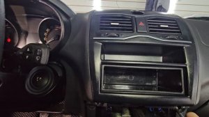 Как снять штатную магнитолу Лада Гранта 2018 2019 2020 2021 2022 2023 2024 2025 года