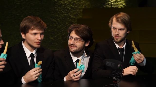 ВЫРАСТИЛ СОСУЛЬКИ ИЗ КОЛЫ, МОЛОКА, ЭНЕРГЕТИКА.. смотреть онлайн