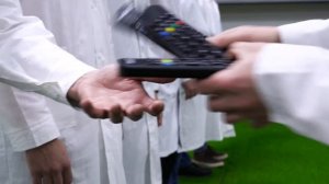 ЧТО ЕСЛИ, ЗАПУСТИТЬ 500 НЕУПРАВЛЯЕМЫХ ВЕРТОЛЕТИКОВ В АНГАРЕ! (feat. Himan)