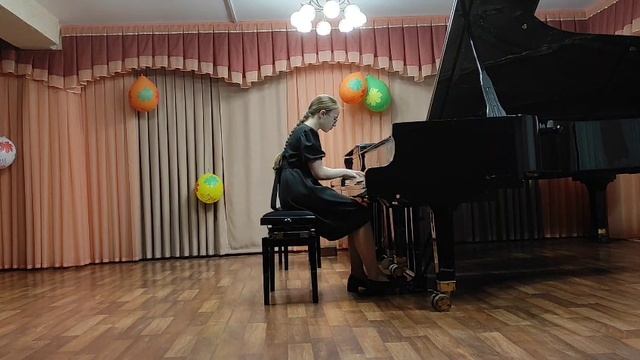 В. Коровицын "Арабеска", исп. Компаниец Маргарита, 6 кл, 07.10.2025 смотреть онлайн