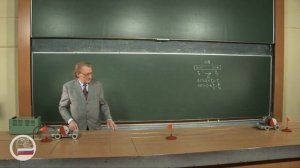 ДИНАМИКА МАТЕРИАЛЬНОЙ ТОЧКИ. Взаимодействие тележек. Один мотор.