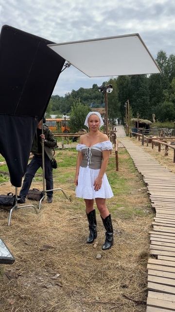 Бекстейдж со съемок шоу ПЕРВЫЕ НА ДЕРЕВНЕ на ТНТ смотреть онлайн