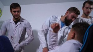 СКОЛЬКО МОЖНО СТОЯТЬ НЕ ДВИГАЯСЬ?