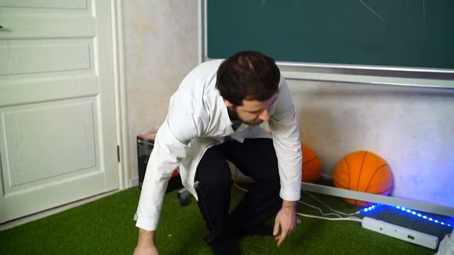 СДЕЛАЛ ИГРУ SUPER MARIO ДЛЯ ХОМЯЧКА смотреть онлайн