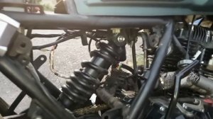 Racer Triumph 250 пропал холостой ход: (нелепая) неисправность карбюратора PZ32 снятие и разборка