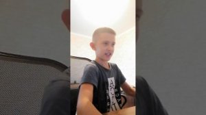 прокачива скилл,смотрю Левелы и саздаю/ Geometry dash #2