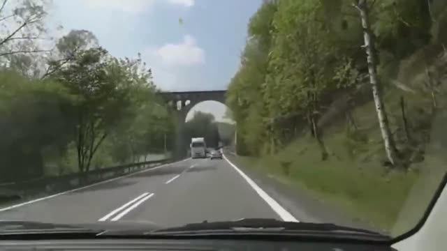 Транзитом через Польшу