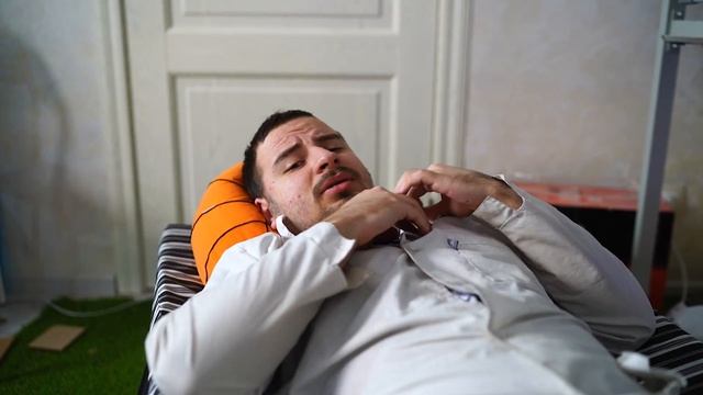 СДЕЛАЛ ОГРОМНЫЕ МЕХАНИЧЕСКИЕ РУКИ ХАЛКА, КОТОРЫМИ МОЖНО УПРАВЛЯТЬ! смотреть онлайн