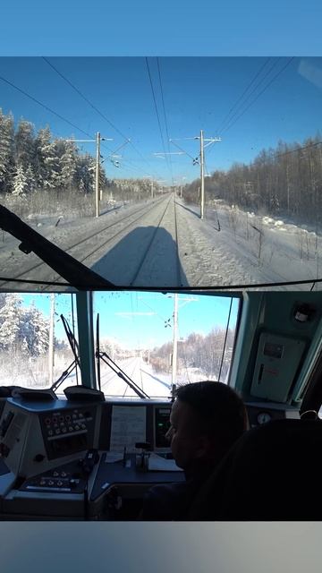 Ермак Vs ВЛ80 💪 едем с грузовым поездом