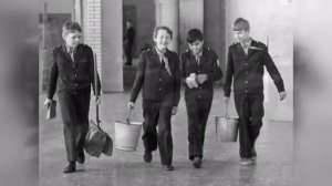 Фото и песня из 70х СССР  Исп. Сергей Орлов