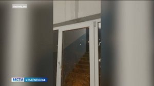 Жильцы многоэтажки Ставрополя недовольны затянувшимся ремонтом крыши