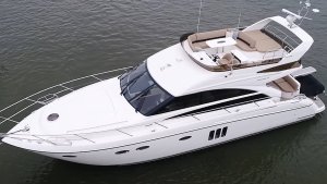 Яхта Princess 54 английский круизер