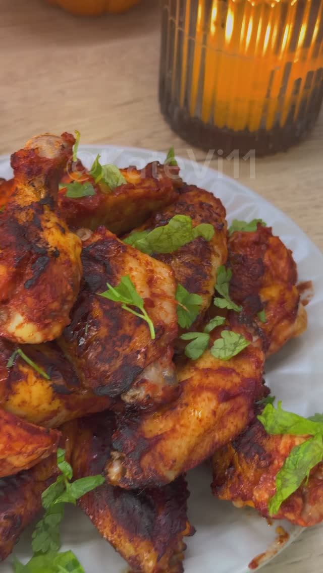 Крылышки по восточному. Рецепт универсальный. Идеальный маринад для мяса, шашлыка. смотреть онлайн