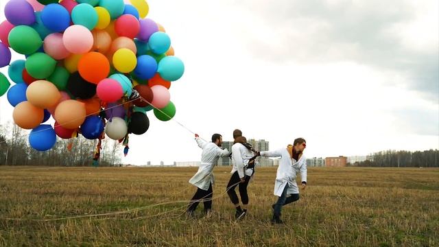 ТРЕЙЛЕР - ПОЛЕТ В НЕБО НА ШАРИКАХ смотреть онлайн