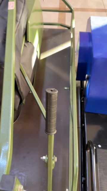 Мощный, проходимый, 2 гусеницы! Мотобуксировщик Pomor-X2 #мотособака #мотобуксировщик #зима #деревня смотреть онлайн