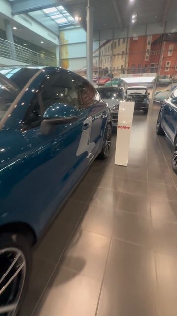 Цены на новые Porsche Cayenne осень 2025 в Москве смотреть онлайн