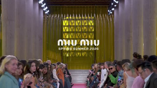 Показ коллекции Miu Miu Весна-Лето 2026 смотреть онлайн