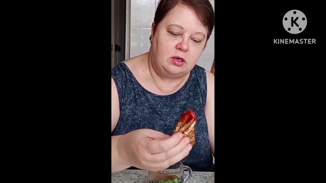 Дровосек 🪓 день и ночь пропадает в лесу 🪵 чтоб пореже видеть жинку-красу 🦍🤣 смотреть онлайн