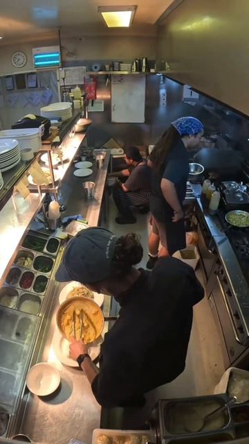 На кухне..... #кухня #накухне #музыка смотреть онлайн