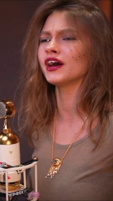 ОСЕНЬ - Лицей поёт Саша Квашеная смотреть онлайн