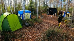 ЖИВЁМ НА ОСТРОВЕ ПОЗДНЕЙ ОСЕНЬЮ! ТОЛЬКО ПРИЕХАЛИ и ТАКАЯ РЫБА! БЫТ, РЫБАЛКА, ЕДА  и ОТДЫХ! Ч-1