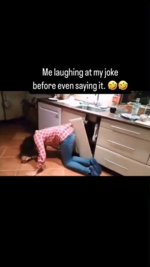 Люди попадают в очень нелепые ситуации🤣